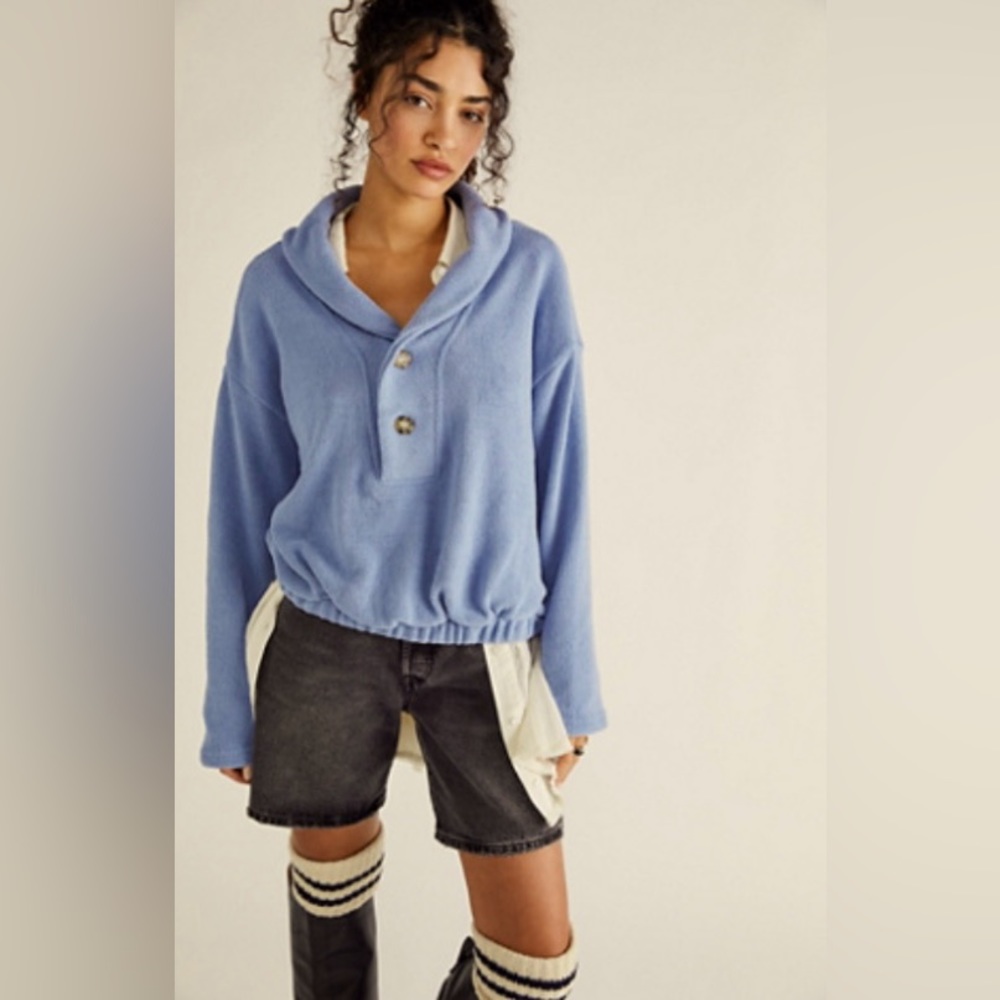 FP Medium Oversized Bino Pullover Rock Crystal Blue